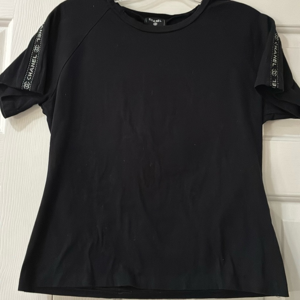 Chanel Elegant Black Short Sleeve Top
